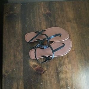 Blk sandals